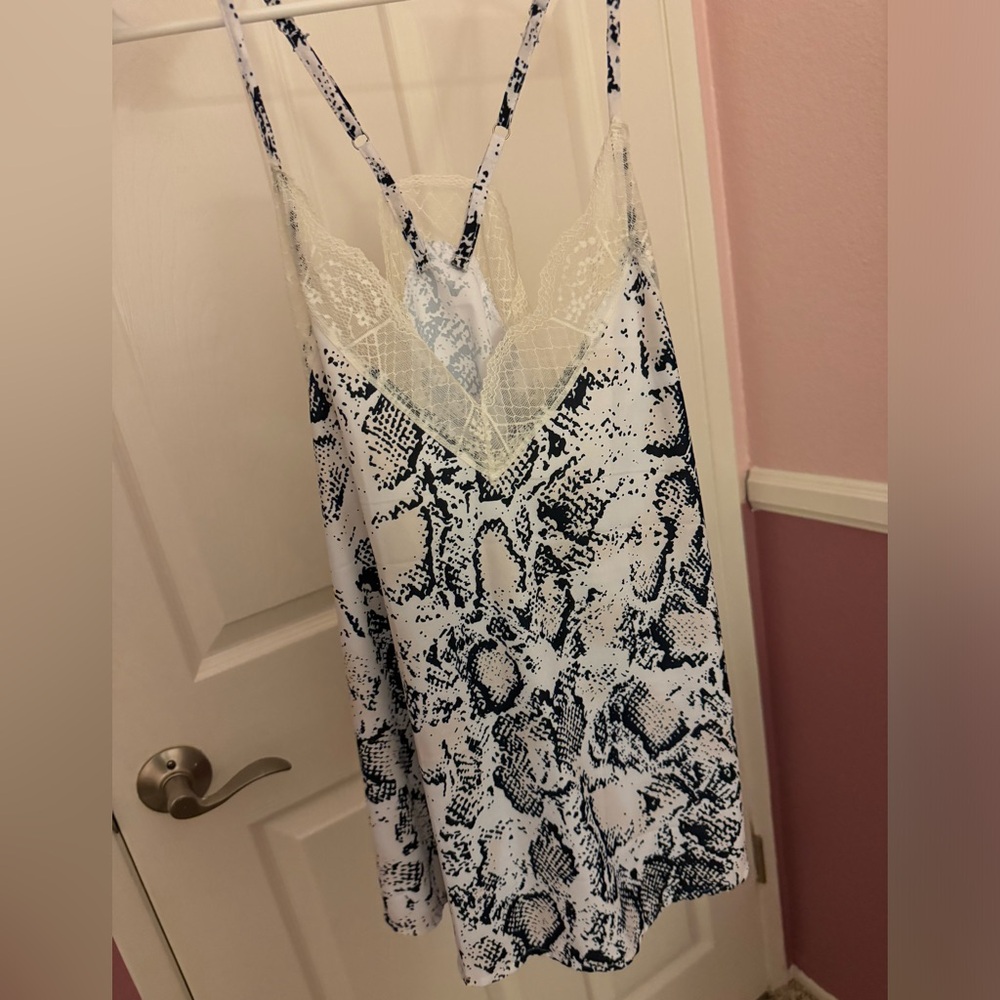 Sexy snakeskin dress tank with lace detail